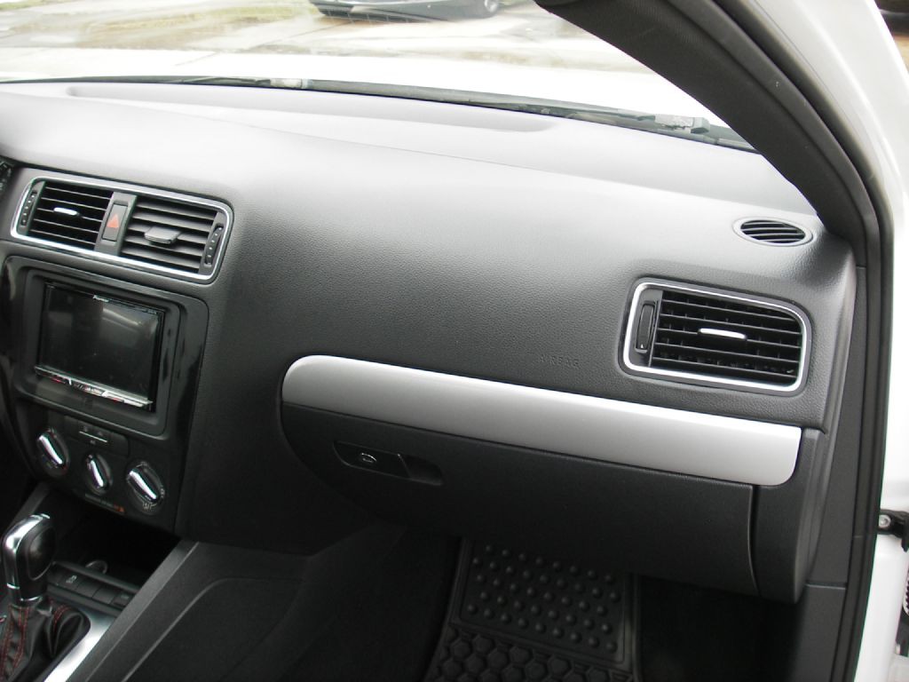 2014 Volkswagen Jetta Image 30