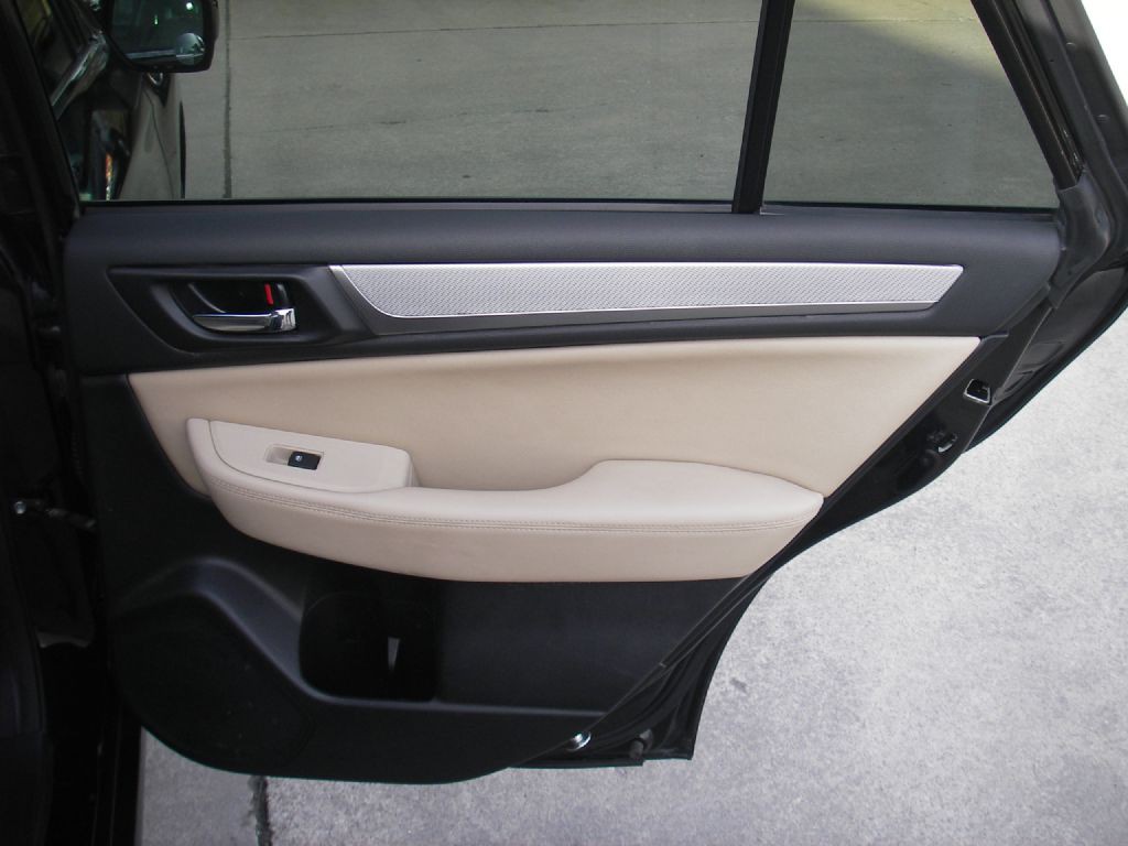 2017 Subaru Outback Image 28