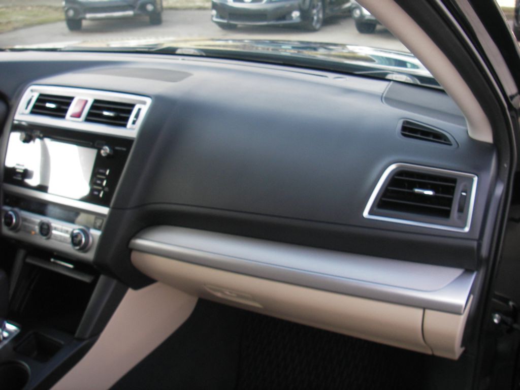 2017 Subaru Outback Image 31