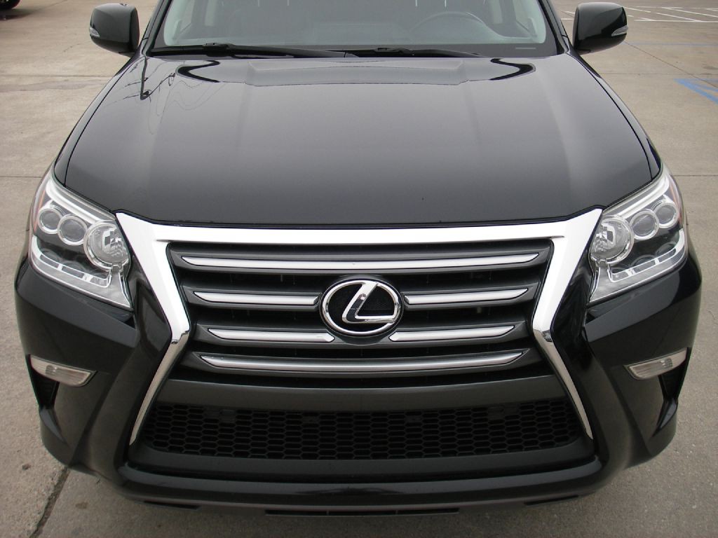 2016 Lexus GX Image 13