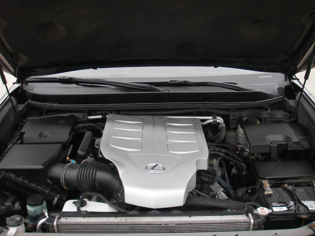 2016 Lexus GX Image 37