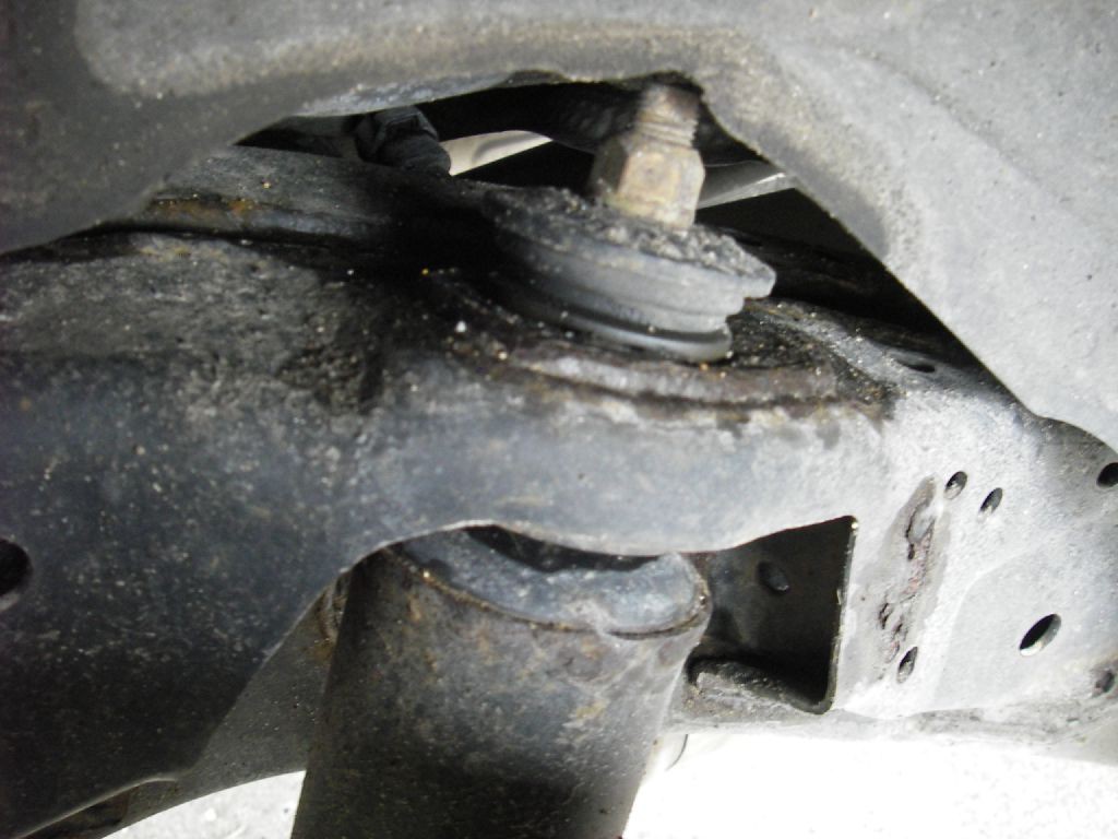 2016 Lexus GX Image 41