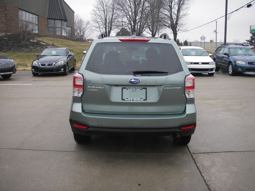 2018 Subaru Forester Image 7