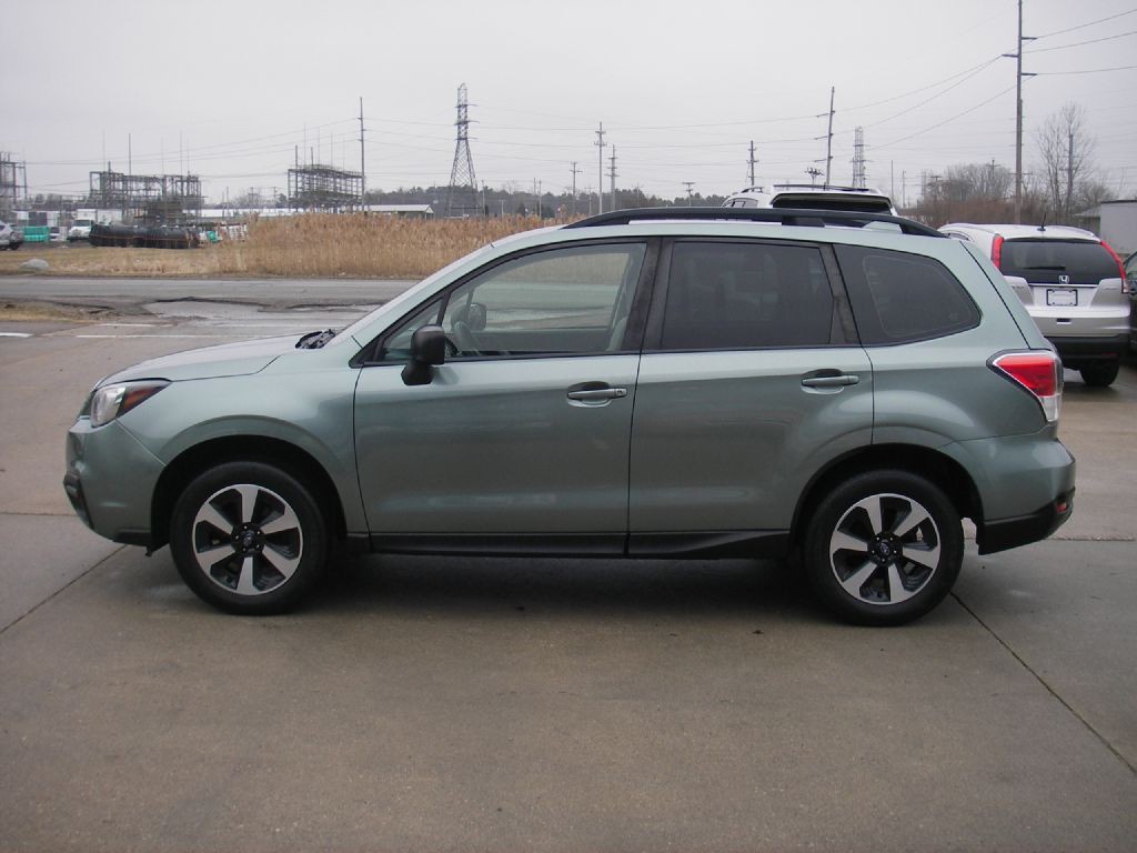 2018 Subaru Forester Image 10