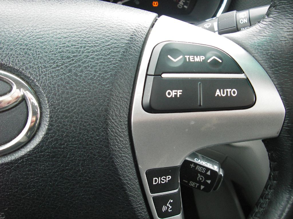 2012 Toyota Highlander Image 19