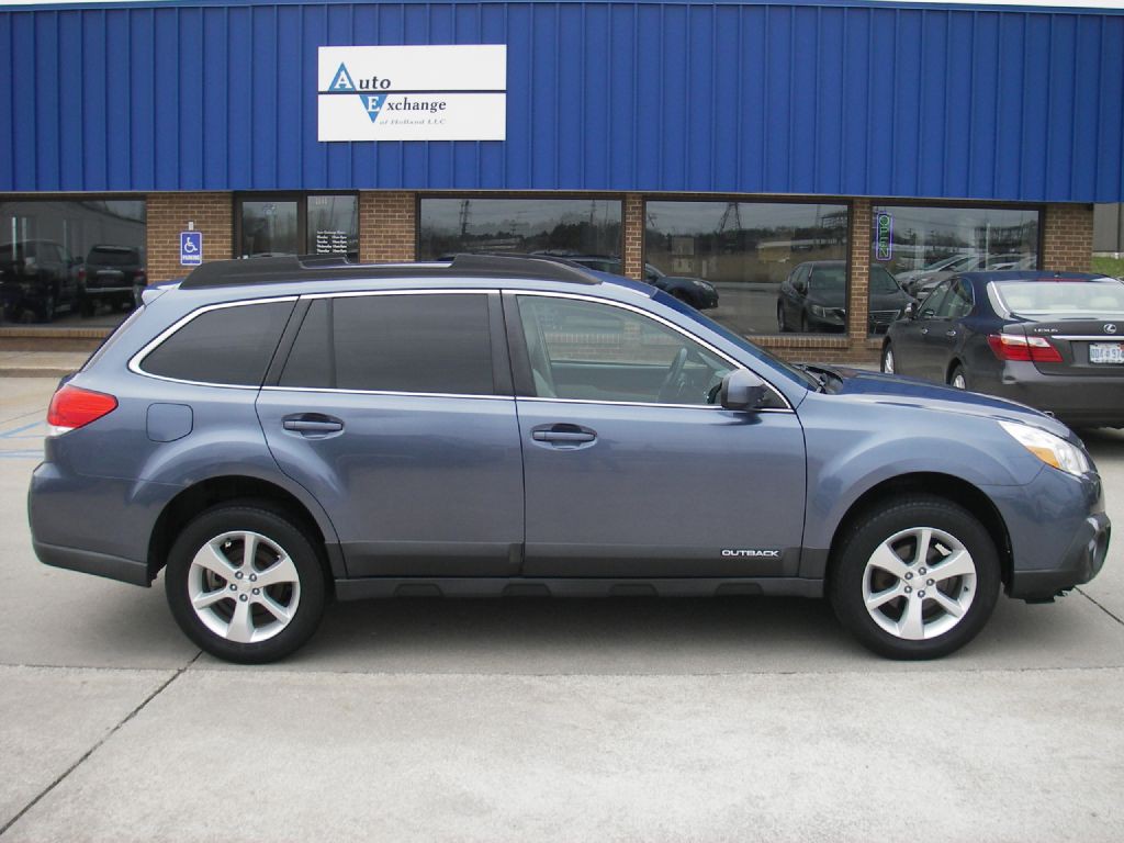 2014 Subaru Outback Image 4