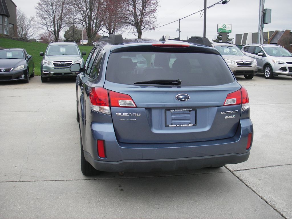 2014 Subaru Outback Image 8