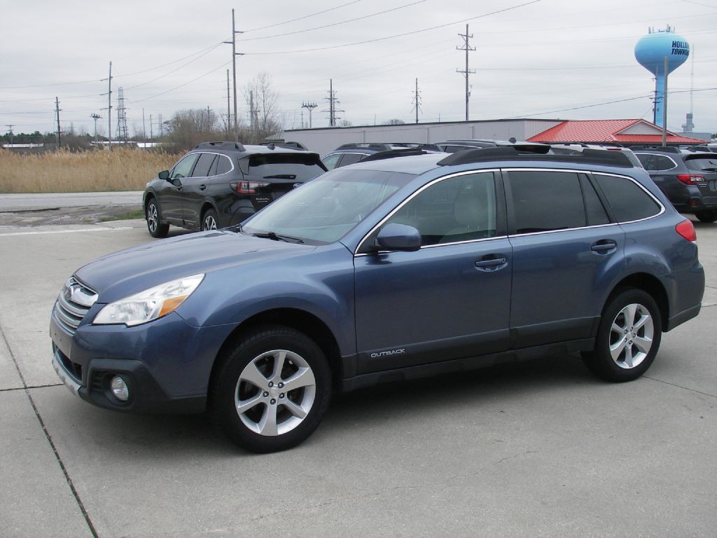 2014 Subaru Outback Image 11