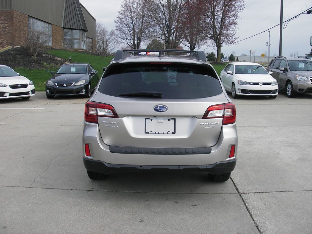 2017 Subaru Outback Image 7
