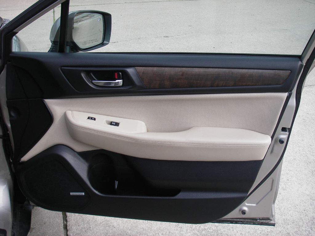 2017 Subaru Outback Image 36