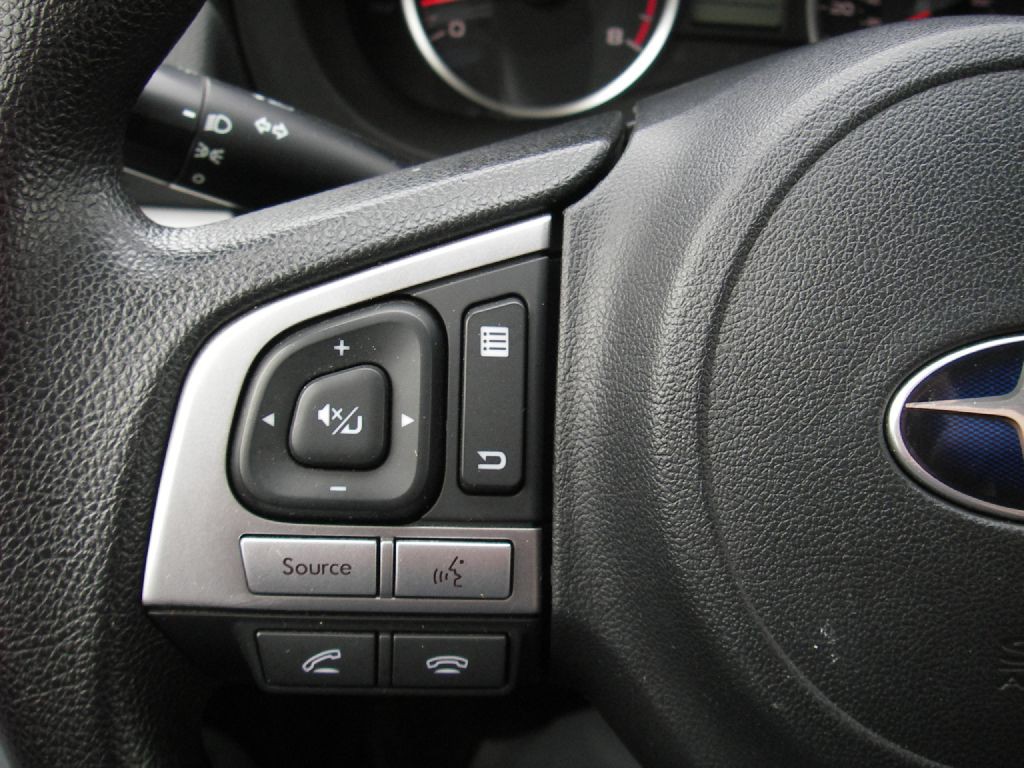 2017 Subaru Forester Image 18