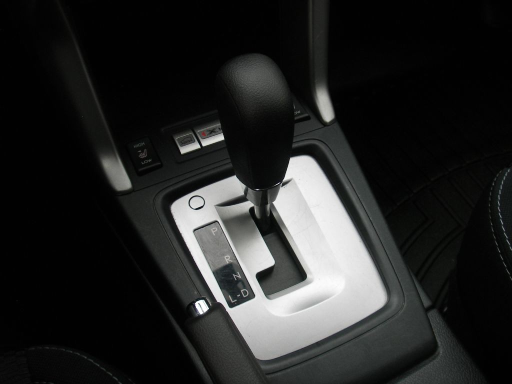 2017 Subaru Forester Image 25
