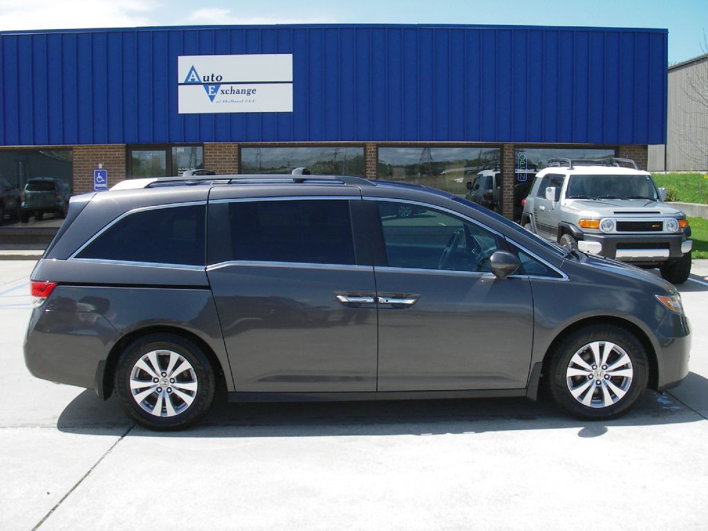 2014 Honda Odyssey Image 4