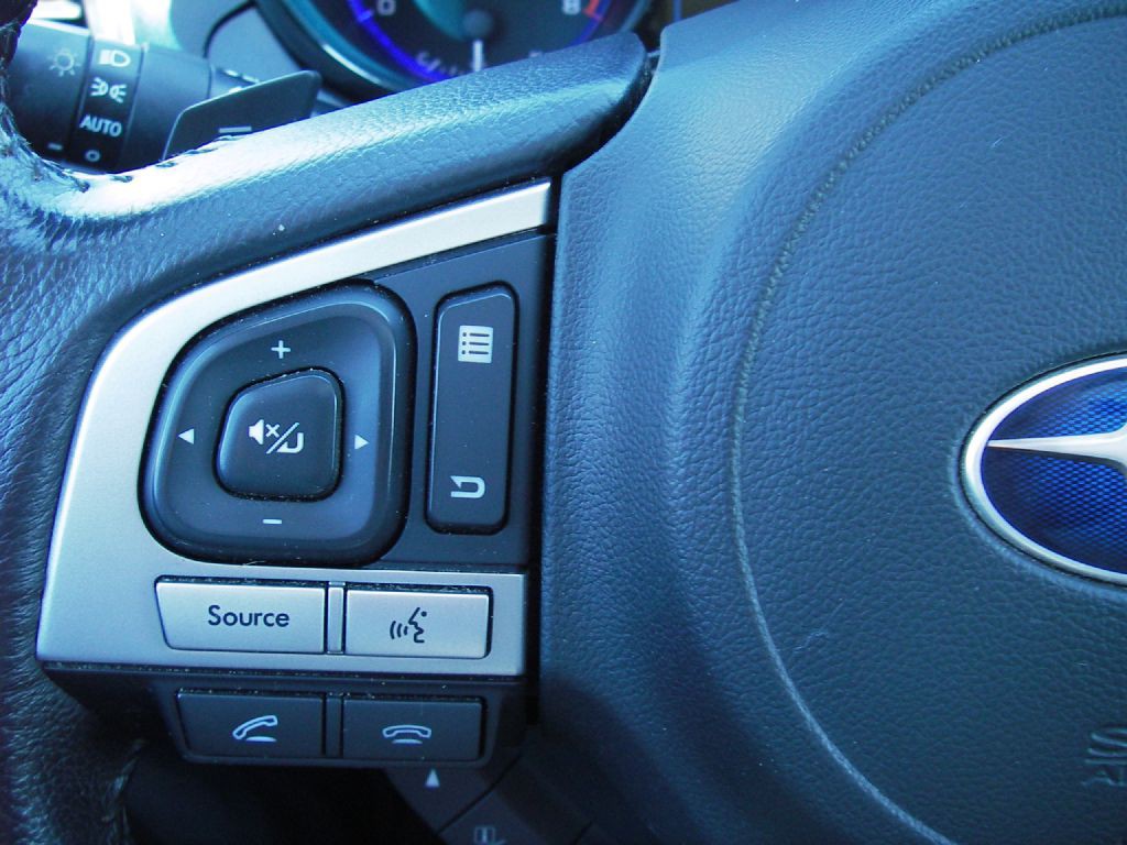 2017 Subaru Outback Image 17