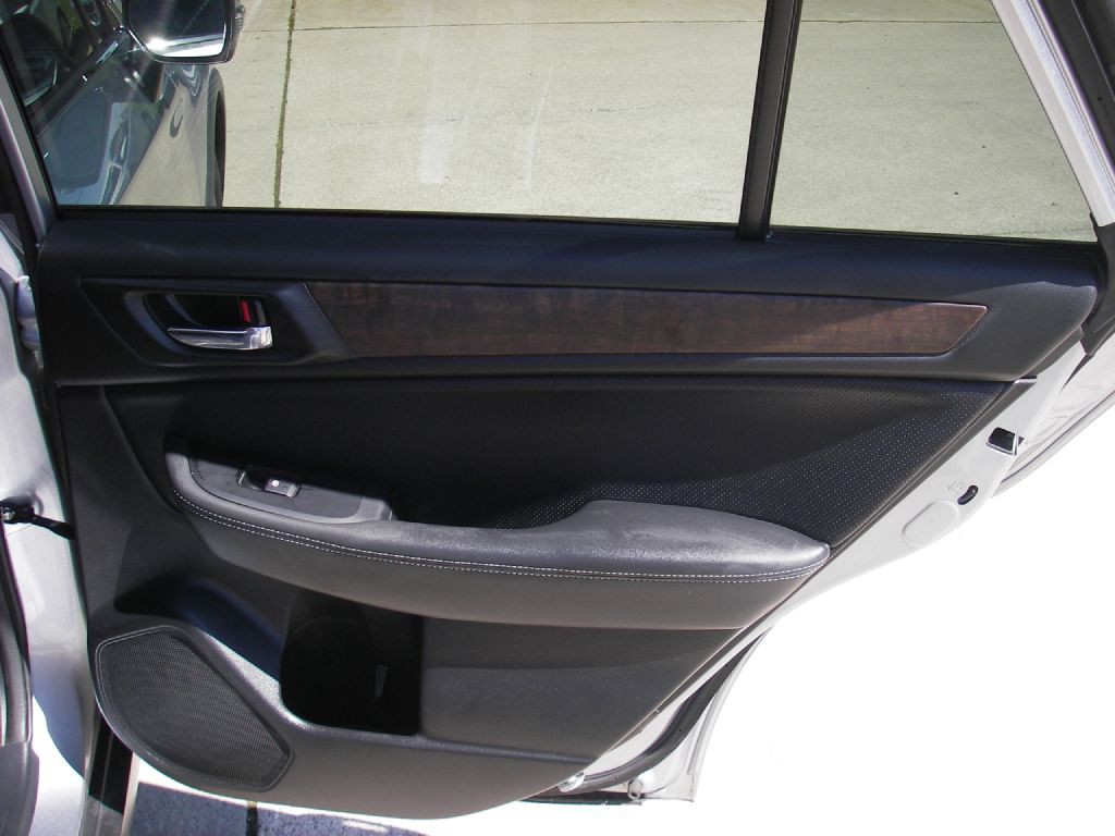 2017 Subaru Outback Image 29