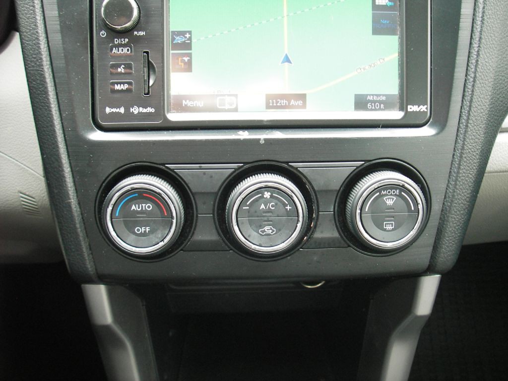 2015 Subaru Forester Image 24