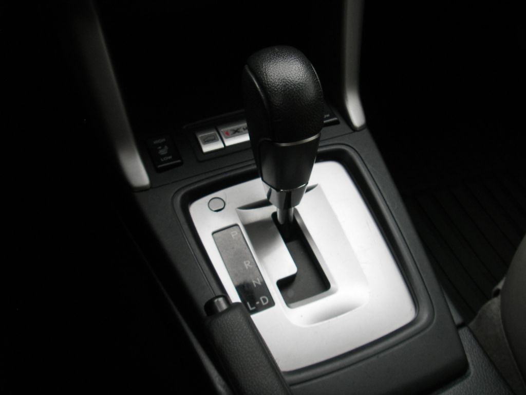2015 Subaru Forester Image 26