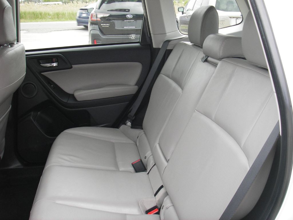 2015 Subaru Forester Image 29