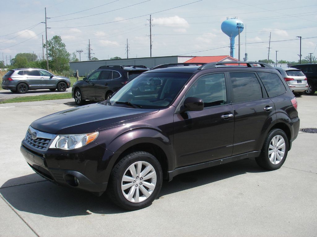 2013 Subaru Forester Image 11