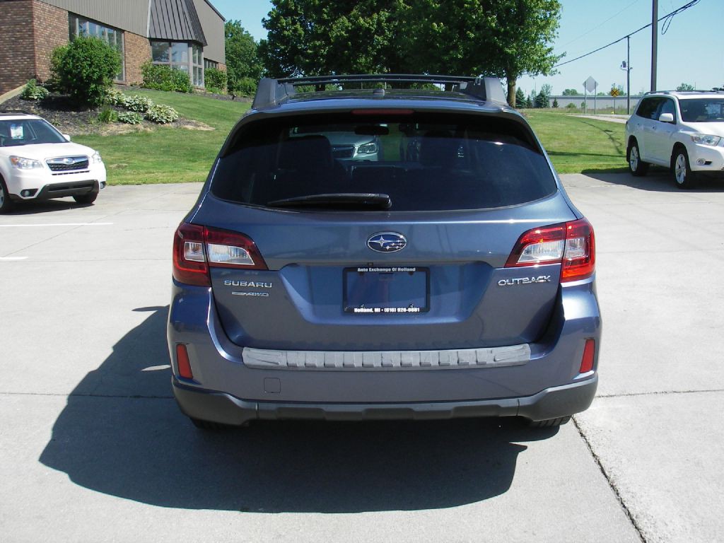 2015 Subaru Outback Image 7