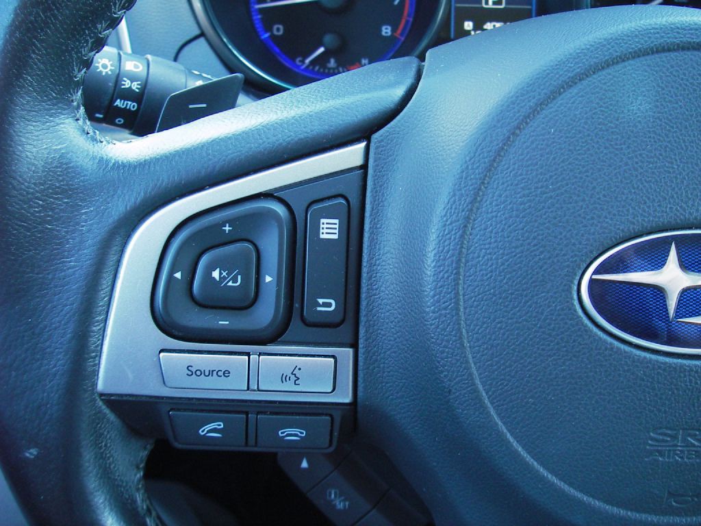 2015 Subaru Outback Image 17