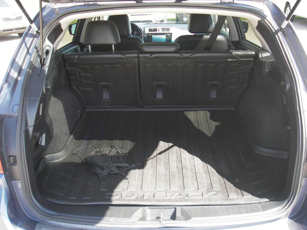 2015 Subaru Outback Image 28