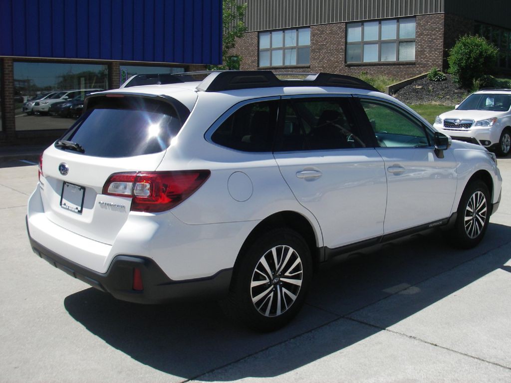 2019 Subaru Outback Image 5