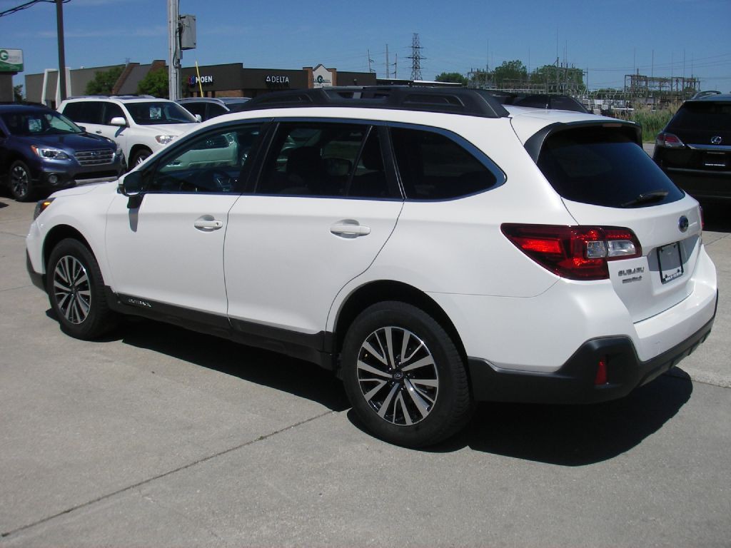 2019 Subaru Outback Image 9