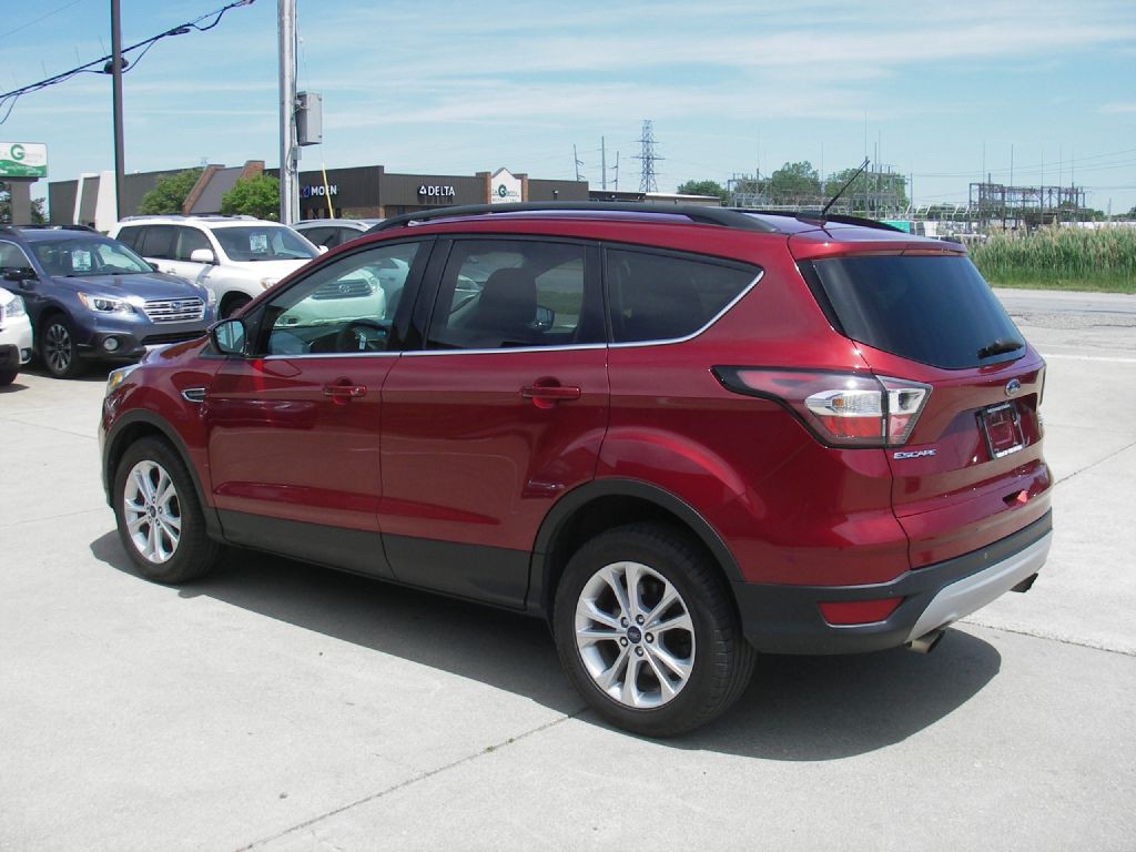 2017 Ford Escape Image 9