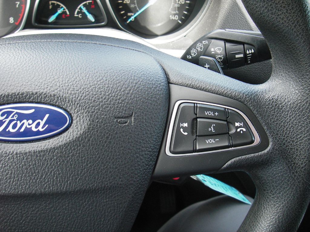 2017 Ford Escape Image 18
