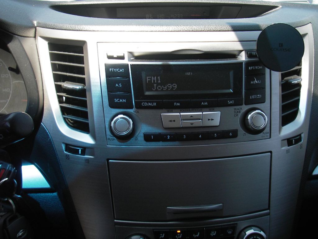 2013 Subaru Outback Image 17