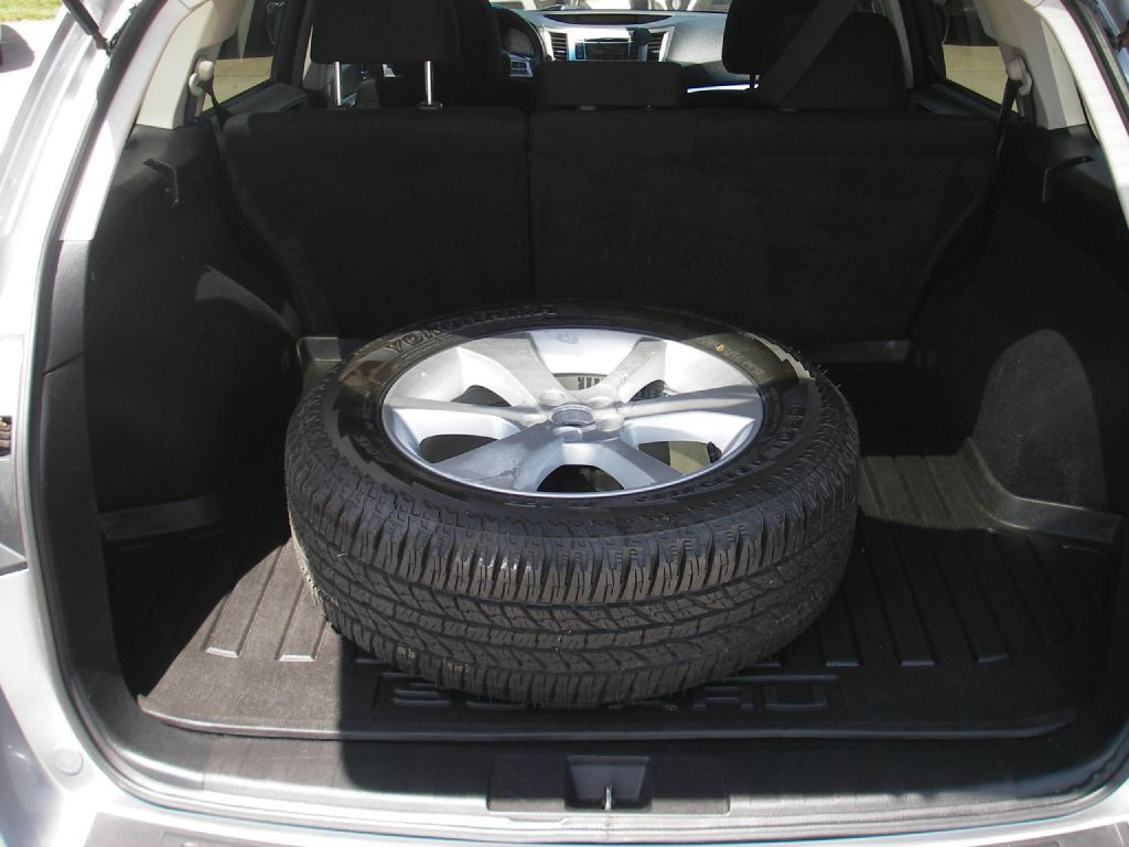 2013 Subaru Outback Image 28