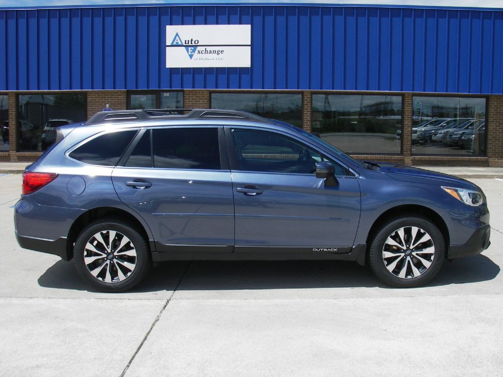 2015 Subaru Outback Image 4