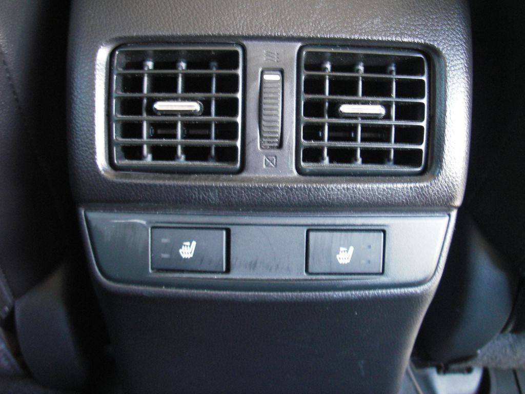 2015 Subaru Outback Image 31