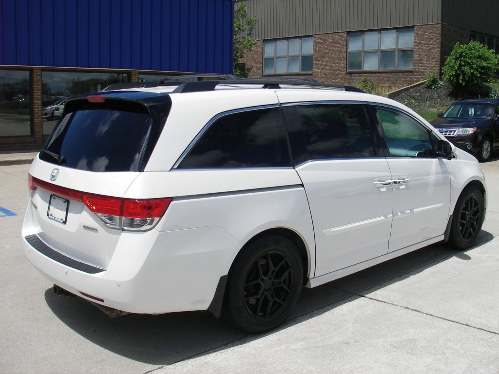 2014 Honda Odyssey Image 5