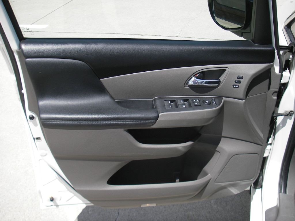 2014 Honda Odyssey Image 14
