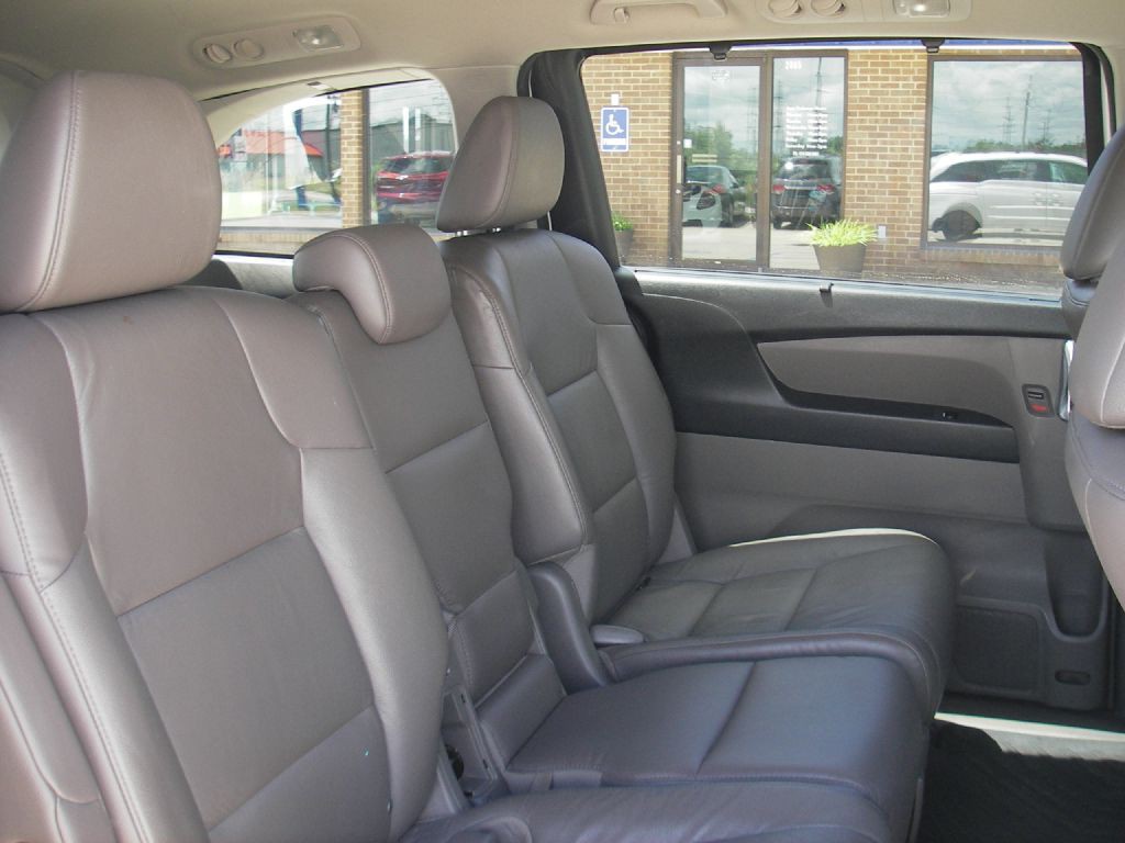 2014 Honda Odyssey Image 30