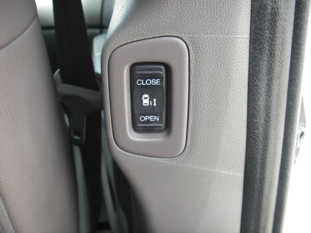 2014 Honda Odyssey Image 33