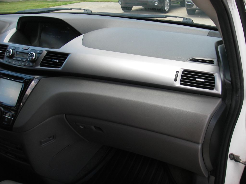 2014 Honda Odyssey Image 35