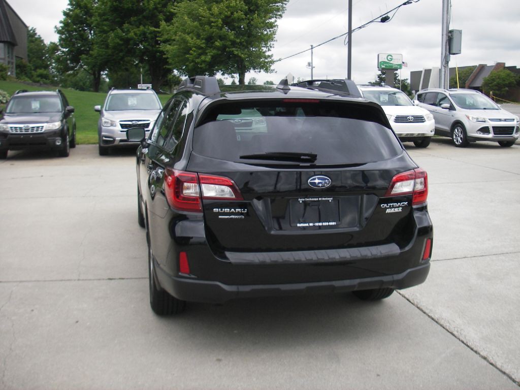 2017 Subaru Outback Image 8