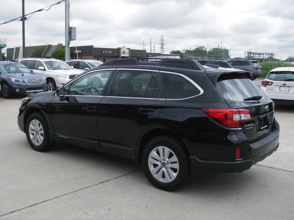 2017 Subaru Outback Image 9