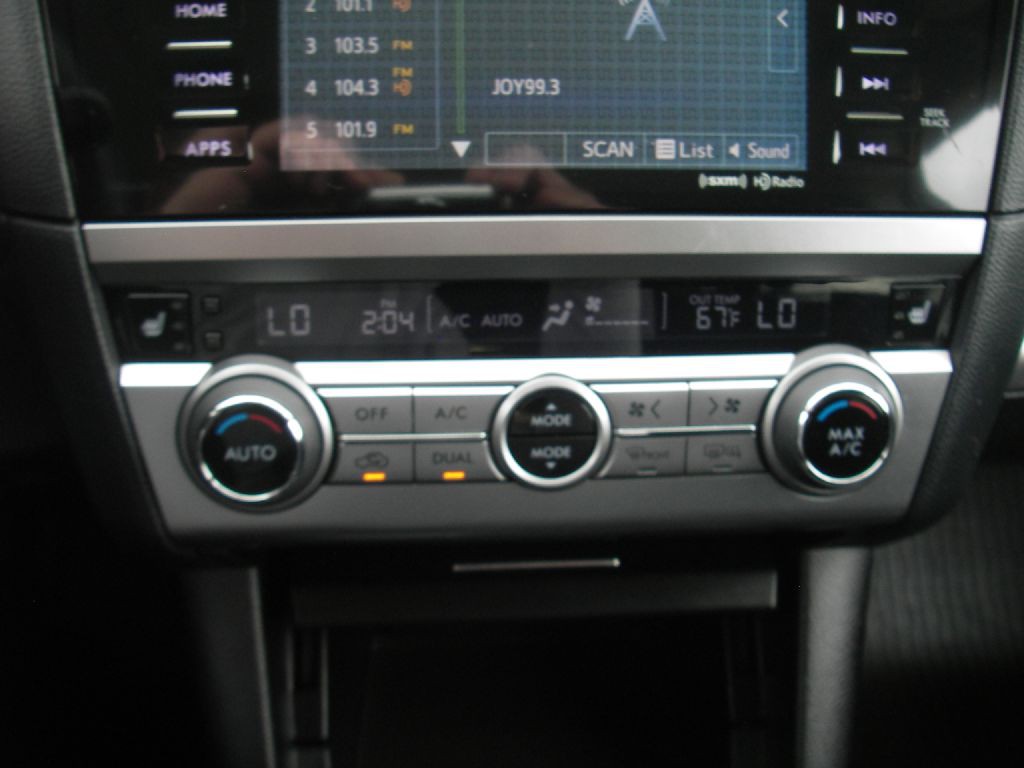 2017 Subaru Outback Image 22