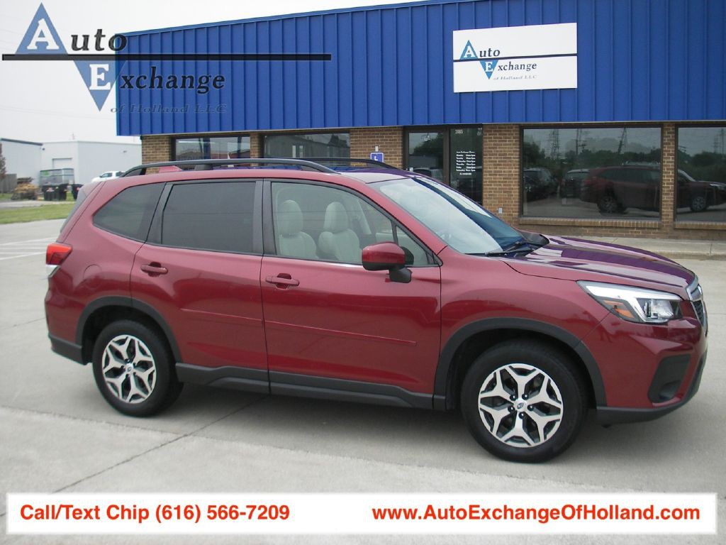 2020 Subaru Forester Image 1
