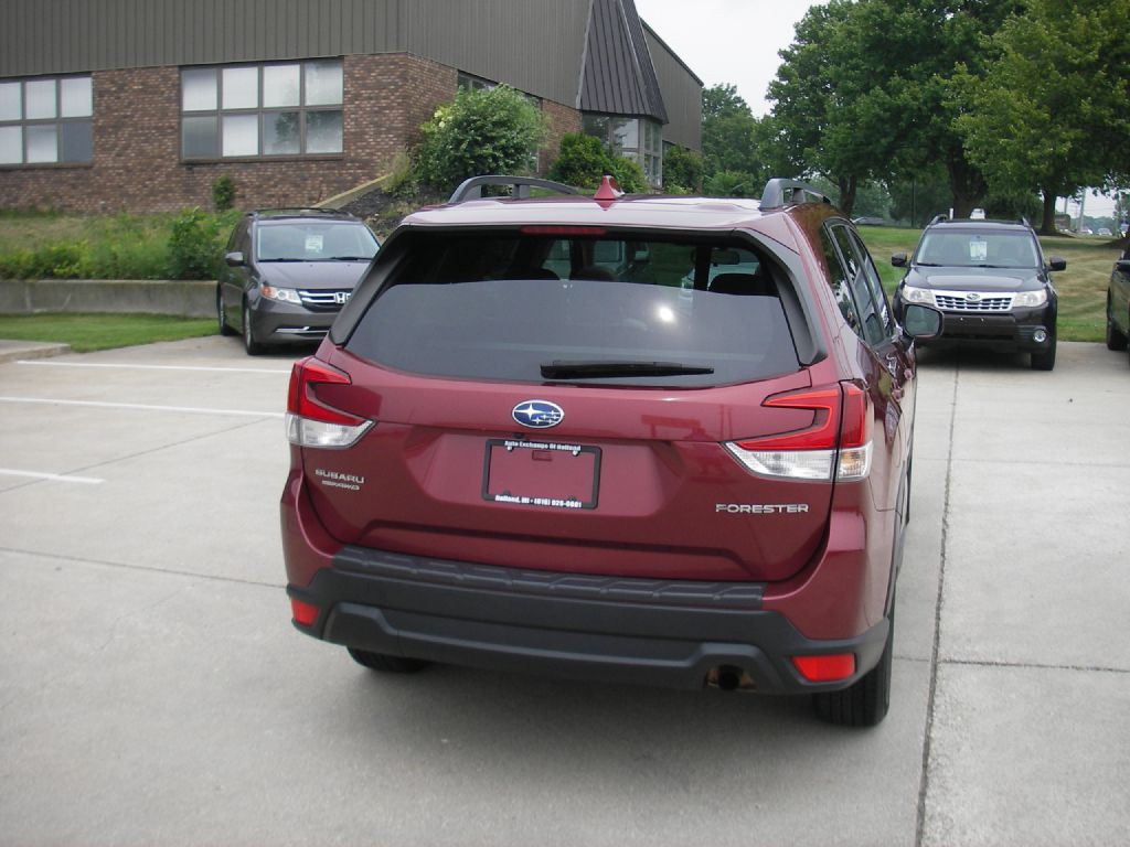 2020 Subaru Forester Image 6