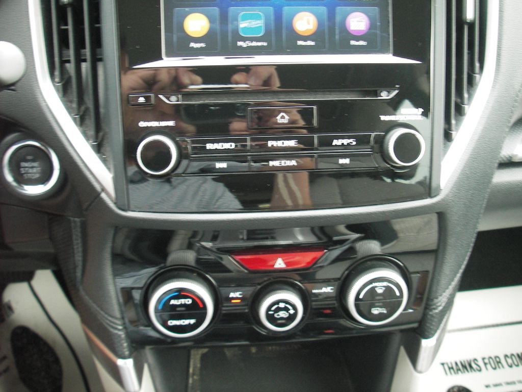 2020 Subaru Forester Image 24
