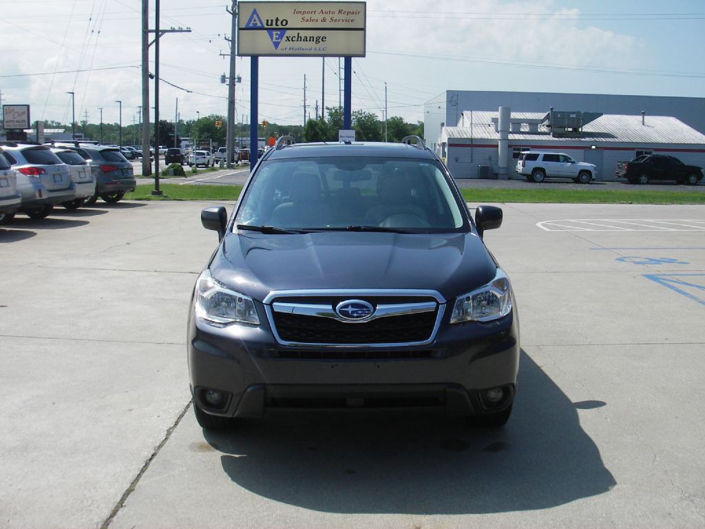 2016 Subaru Forester Image 12