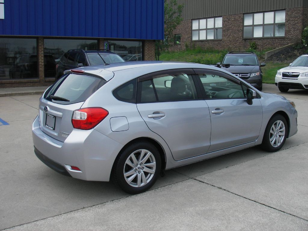 2016 Subaru Impreza Image 5