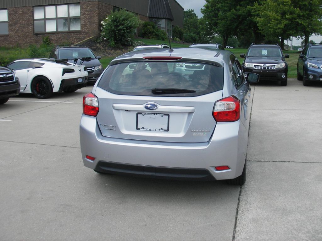 2016 Subaru Impreza Image 6