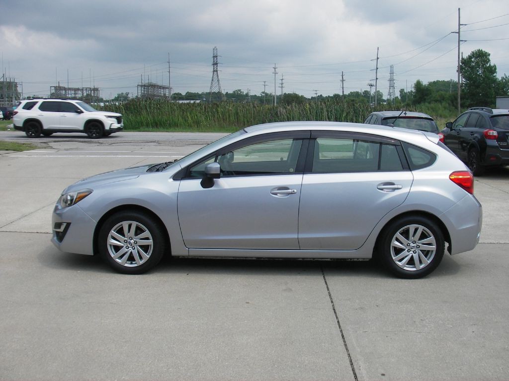 2016 Subaru Impreza Image 10