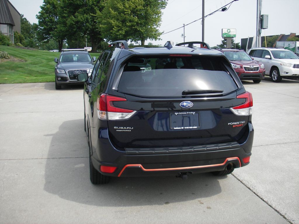 2020 Subaru Forester Image 8